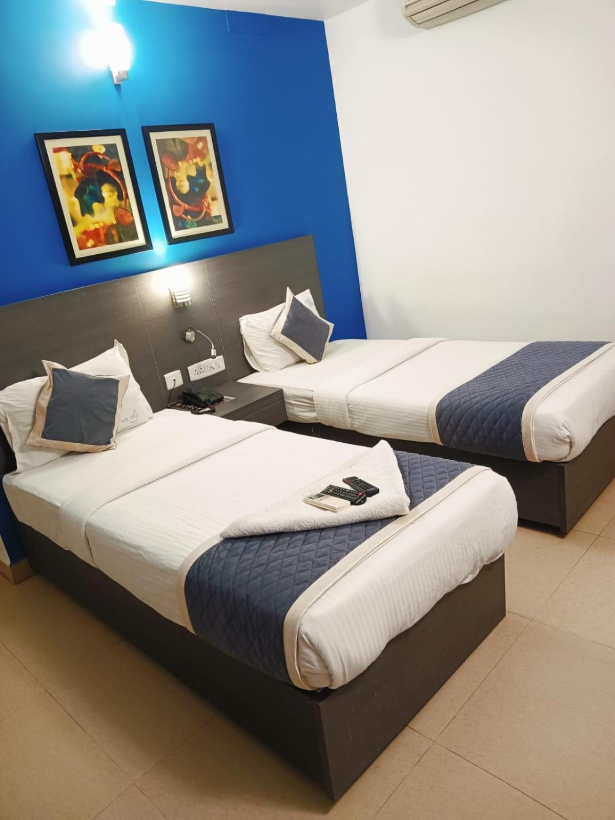 Stayeasy Tiruvanmiyur Chennai Exterior photo