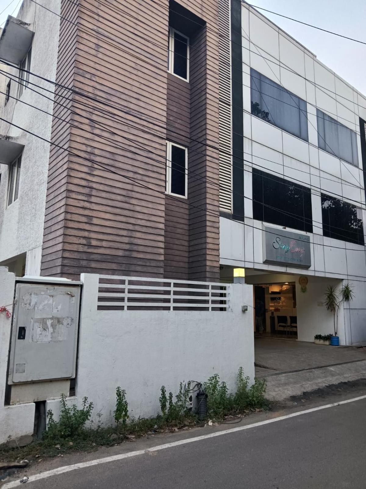 Stayeasy Tiruvanmiyur Chennai Exterior photo